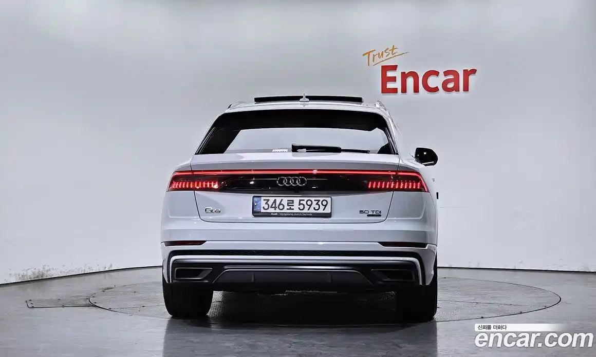 Audi Q8 2021 3.0 гидро в Москве № 1195264, фото 3