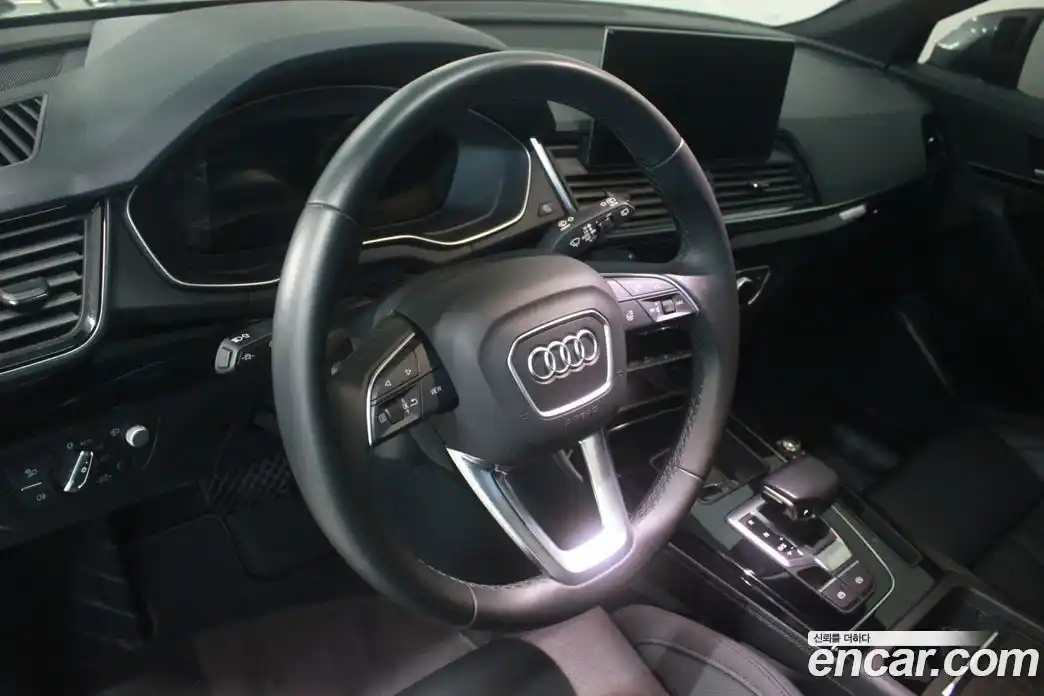 Audi Q5 2021 2.0 гидро в Москве № 1195610, фото 13