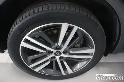 Audi Q5 2021 2.0 гидро в Москве № 1195610, миниатюра 5