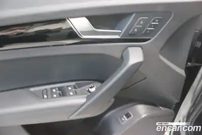 Audi Q5 2021 2.0 гидро в Москве № 1195610, миниатюра 10