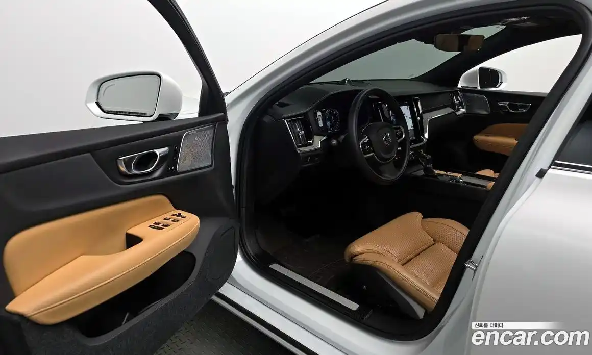 Volvo S60 2019 2.0 гидро в Москве № 1195802, фото 11