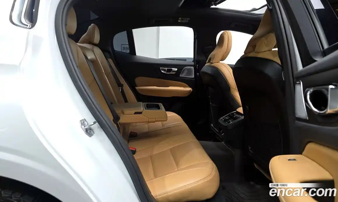 Volvo S60 2019 2.0 гидро в Москве № 1195802, фото 12