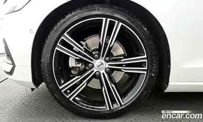 Volvo S60 2019 2.0 гидро в Москве № 1195802, миниатюра 5