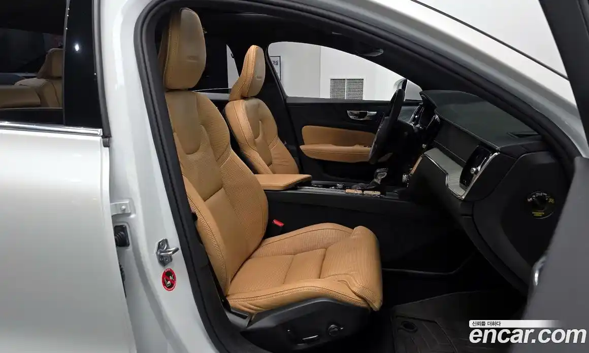 Volvo S60 2019 2.0 гидро в Москве № 1195802, фото 10