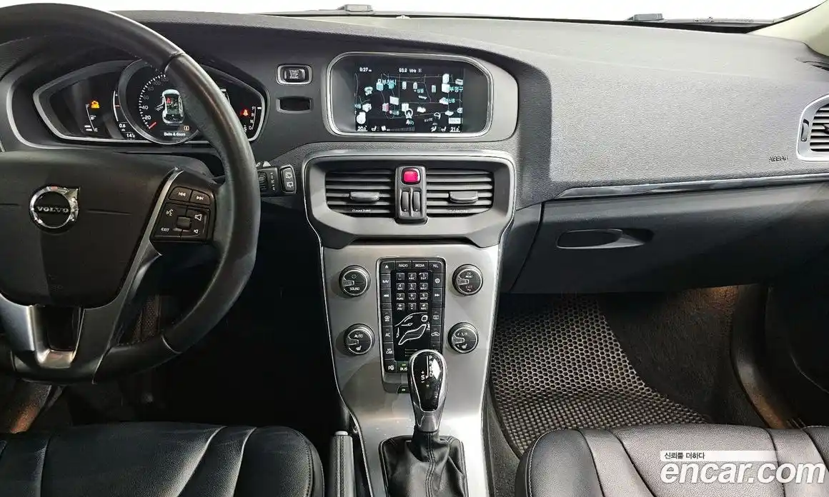Volvo V40 2017 2.0 гидро в Москве № 1195855, фото 14