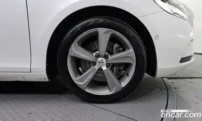 Volvo V40 2017 2.0 гидро в Москве № 1195855, миниатюра 5