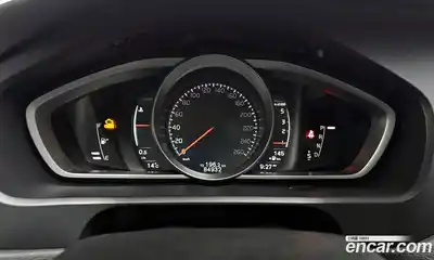 Volvo V40 2017 2.0 гидро в Москве № 1195855, миниатюра 8