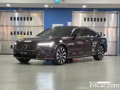 Volvo S90, 2025