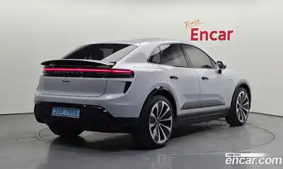 Porsche Macan 2025 0.2 гидро в Москве № 1196058, миниатюра 2