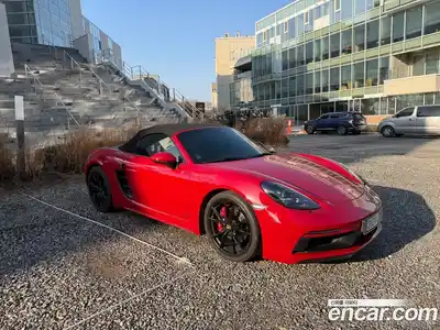 Porsche 718, 2018