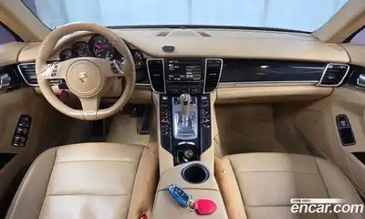 Porsche Panamera 2013 3.6 гидро в Москве № 1196321, миниатюра 7