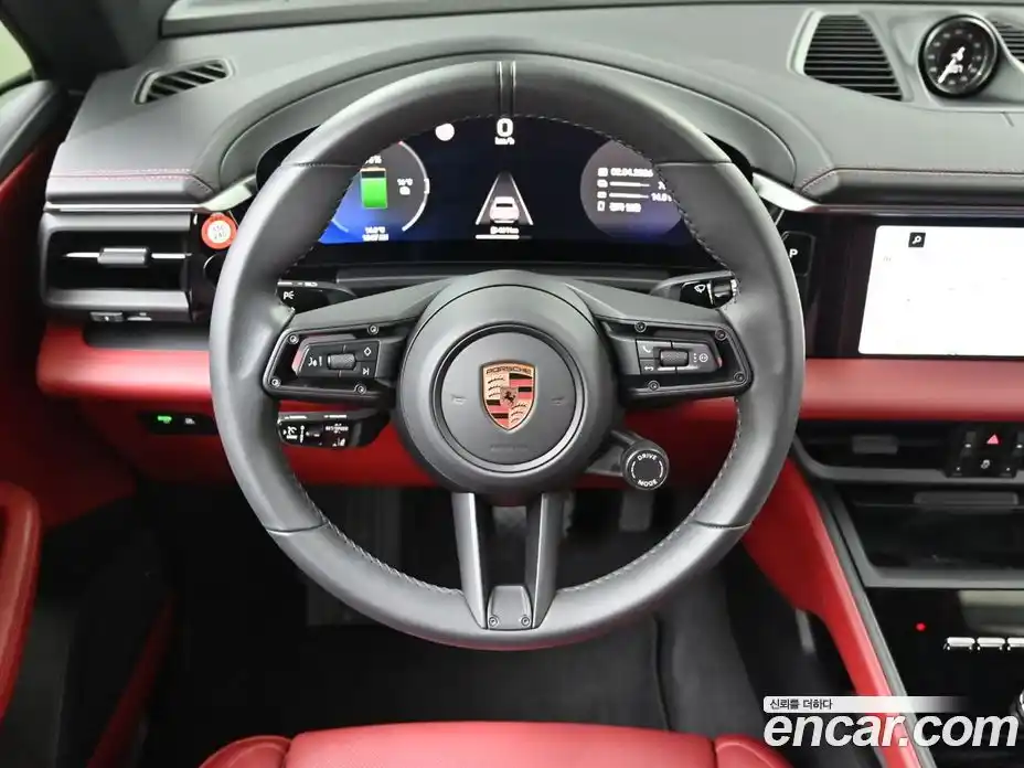 Porsche Macan 2025 0.2 гидро в Москве № 1196393, фото 13