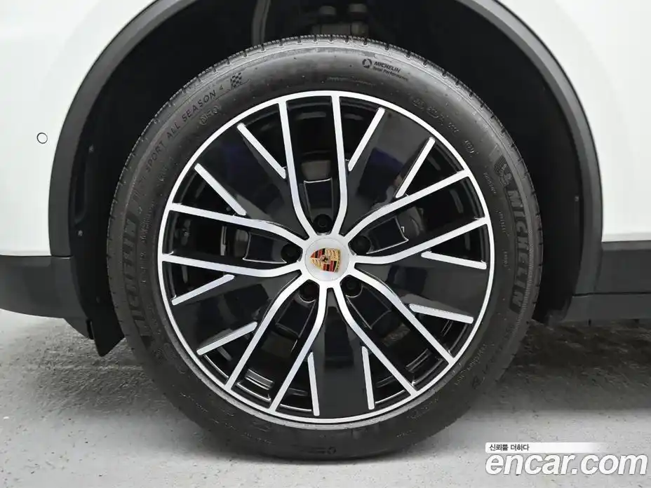 Porsche Macan 2025 0.2 гидро в Москве № 1196393, фото 5