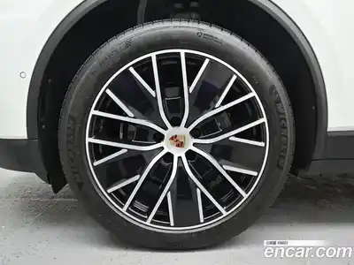 Porsche Macan 2025 0.2 гидро в Москве № 1196393, миниатюра 5