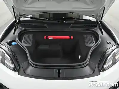 Porsche Macan 2025 0.2 гидро в Москве № 1196393, миниатюра 6