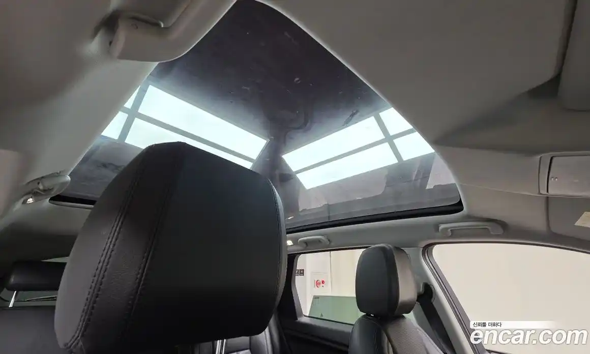 Land Rover Discovery Sport 2017 2.0 гидро в Москве № 1196619, фото 19