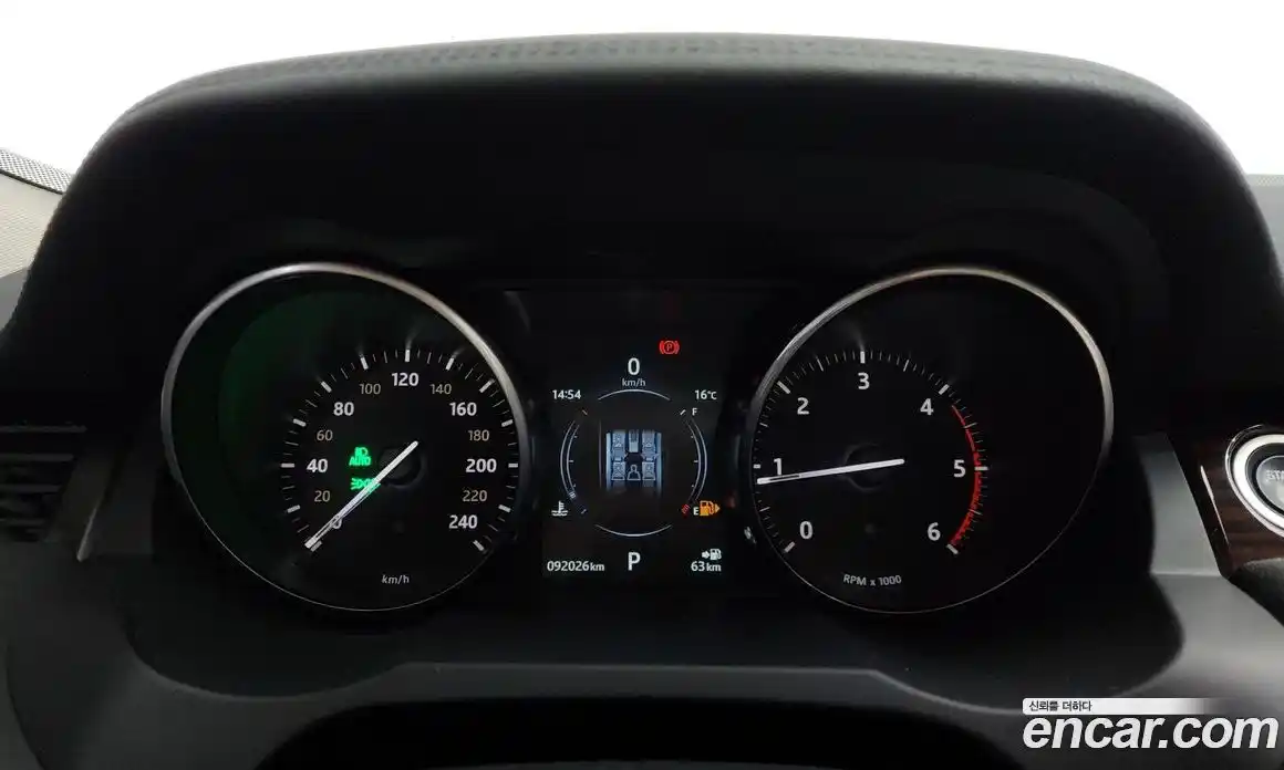 Land Rover Range-Rover Evoque 2017 2.0 гидро в Москве № 1196630, фото 8
