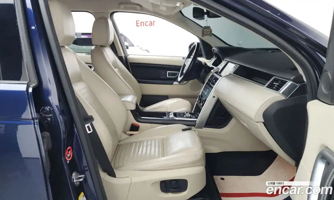 Land Rover Discovery Sport 2015 2.0 гидро в Москве № 1196677, фото 11