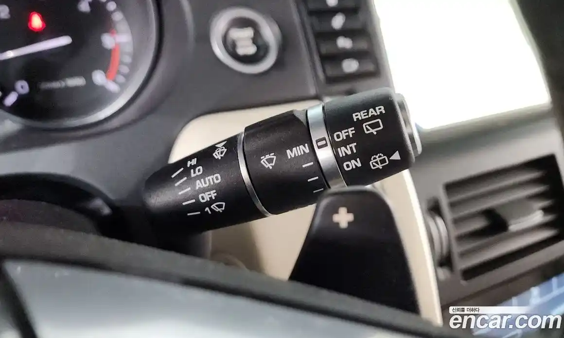 Land Rover Discovery Sport 2015 2.0 гидро в Москве № 1196677, фото 14