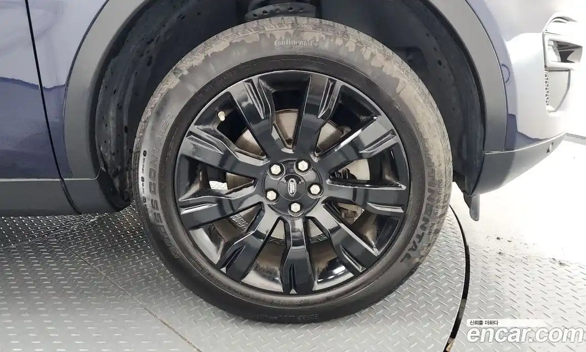 Land Rover Discovery Sport 2015 2.0 гидро в Москве № 1196677, фото 5