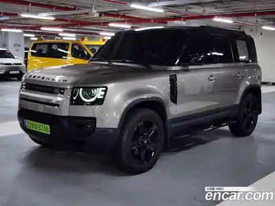Land Rover Defender, 2023