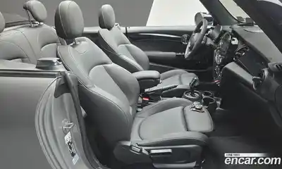 Mini Cooper Convertible 2024 1.5 гидро в Москве № 1196906, миниатюра 10