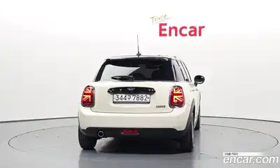 Mini Cooper 2020 1.5 гидро в Москве № 1197095, миниатюра 4