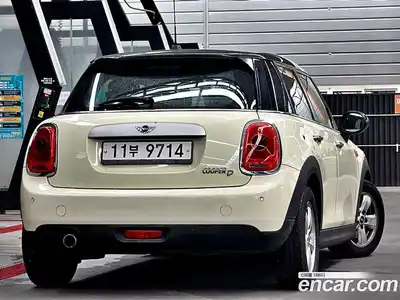 Mini Cooper 2015 1.5 гидро в Москве № 1197240, миниатюра 4