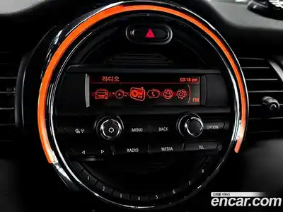 Mini Cooper 2015 1.5 гидро в Москве № 1197240, миниатюра 8