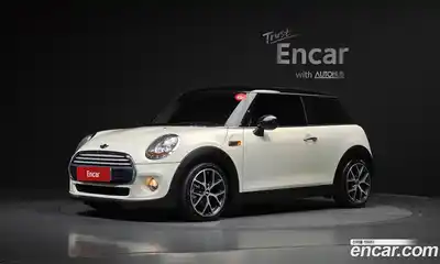 Mini Cooper, 2015