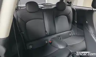 Mini Cooper 2015 1.5 гидро в Москве № 1197250, миниатюра 12