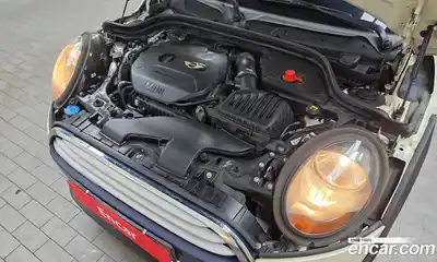 Mini Cooper 2015 1.5 гидро в Москве № 1197250, миниатюра 6