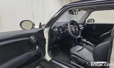 Mini Cooper 2015 1.5 гидро в Москве № 1197250, миниатюра 10