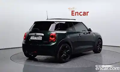 Mini Cooper 2015 1.5 гидро в Москве № 1197289, миниатюра 2