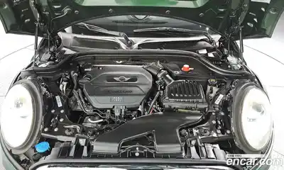 Mini Cooper 2015 1.5 гидро в Москве № 1197289, миниатюра 6
