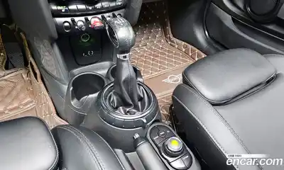 Mini Cooper 2015 1.5 гидро в Москве № 1197289, миниатюра 9