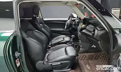Mini Cooper 2015 1.5 гидро в Москве № 1197289, миниатюра 10