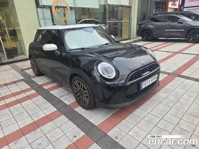 Mini Cooper 2025 2.0 гидро в Москве № 1197347, миниатюра 5