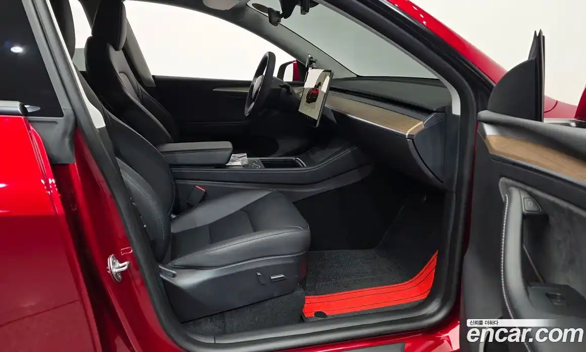 Tesla Model Y 2024 0.2 гидро в Москве № 1197442, фото 12