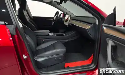 Tesla Model Y 2024 0.2 гидро в Москве № 1197442, миниатюра 12