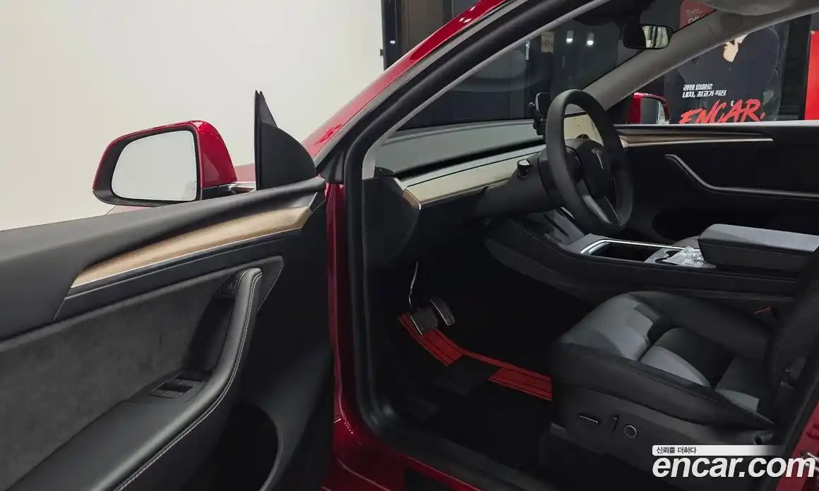 Tesla Model Y 2024 0.2 гидро в Москве № 1197442, фото 10