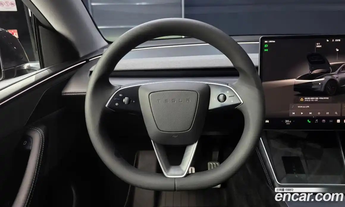 Tesla Model Y 2025 0.2 гидро в Москве № 1197451, фото 13