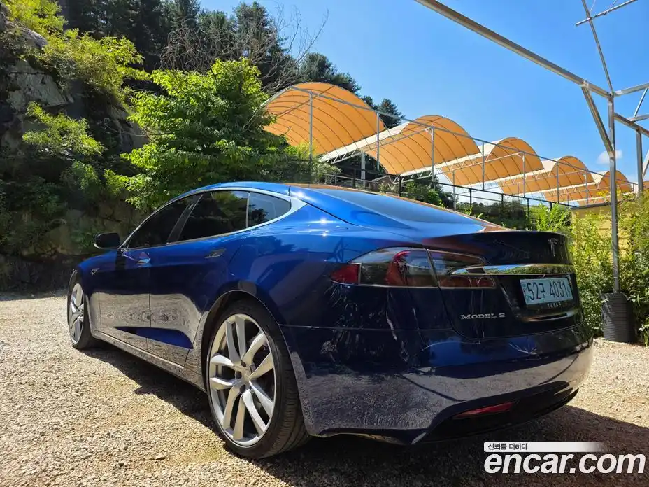 Tesla Model S 2017 гидро в Москве № 1197619, фото 3