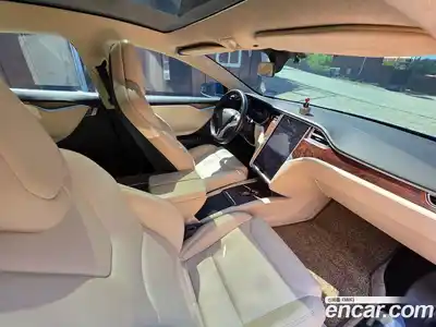 Tesla Model S 2017 гидро в Москве № 1197619, миниатюра 6