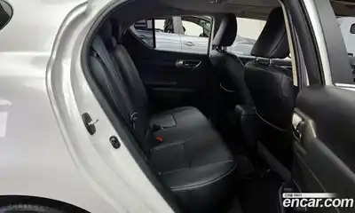 Lexus CT200h 2017 1.8 гидро в Москве № 1197640, миниатюра 12