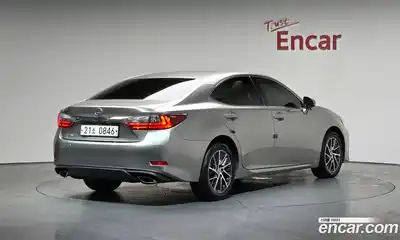 Lexus ES 2016 3.5 гидро в Москве № 1197740, миниатюра 2