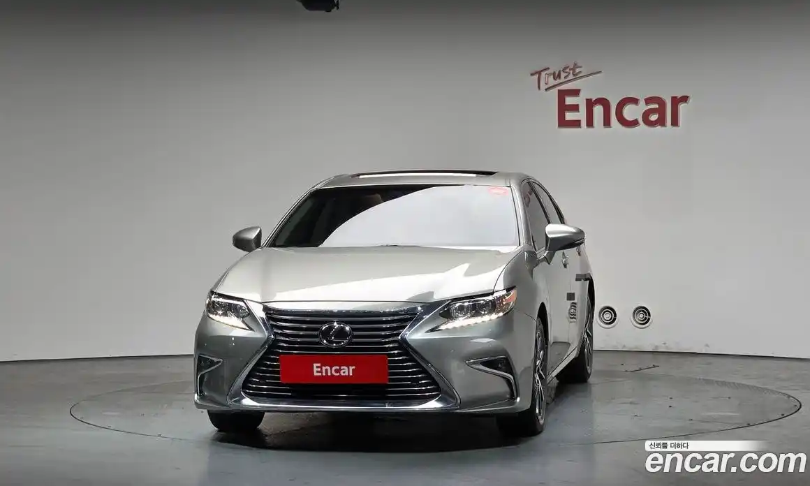 Lexus ES 2016 3.5 гидро в Москве № 1197740, фото 3