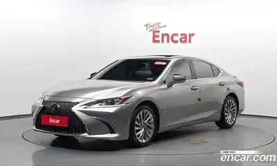 Lexus ES, 2018