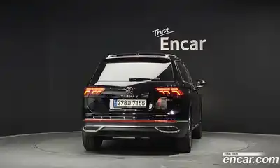 Volkswagen Tiguan 2022 2.0 гидро в Москве № 1197813, миниатюра 4