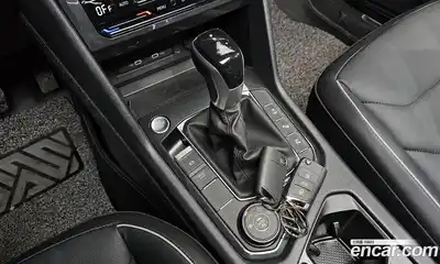 Volkswagen Tiguan 2022 2.0 гидро в Москве № 1197813, миниатюра 9